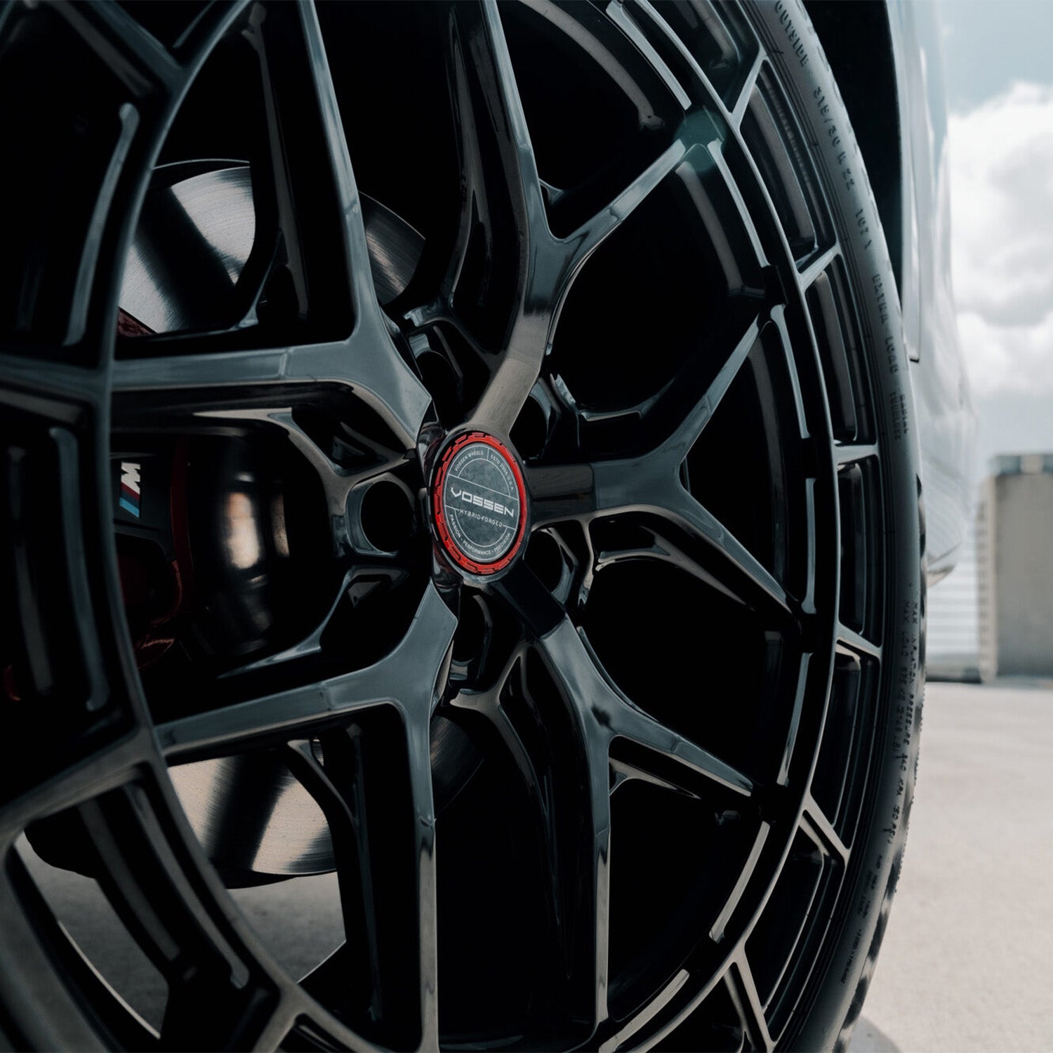 Vossen HFX-1 Forged Alloy Wheels In Gloss Black (5-Lug)