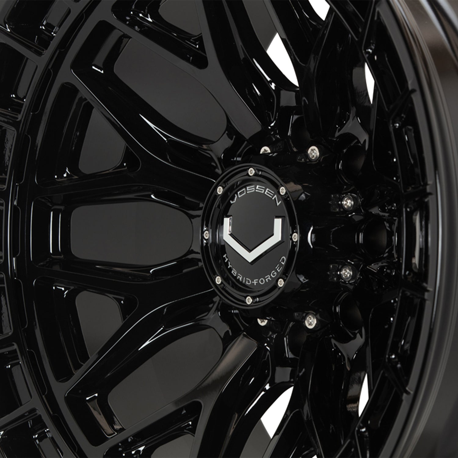 Vossen HFX-1 Forged Alloy Wheels In Gloss Black (8-Lug)
