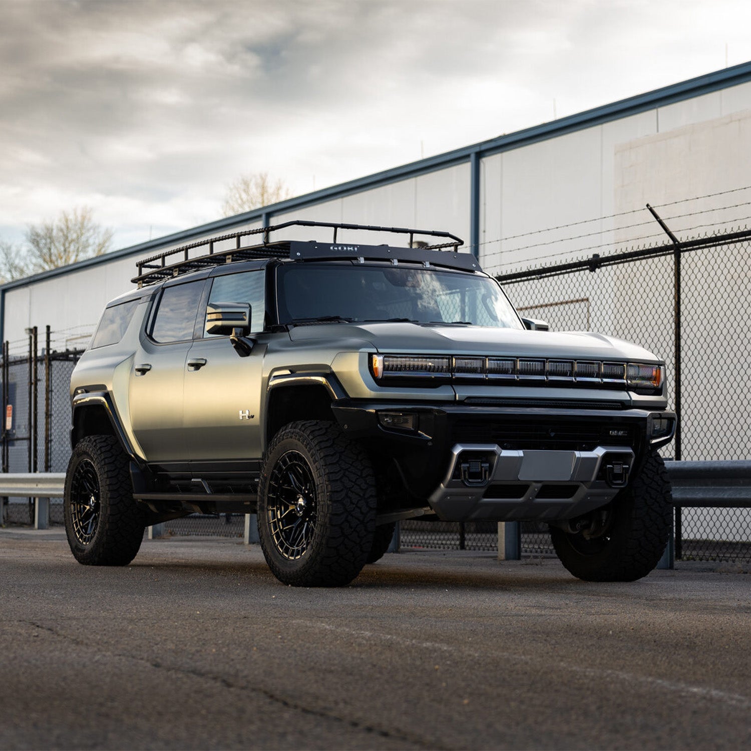 Vossen HFX-1 Forged Alloy Wheels In Gloss Black (8-Lug)