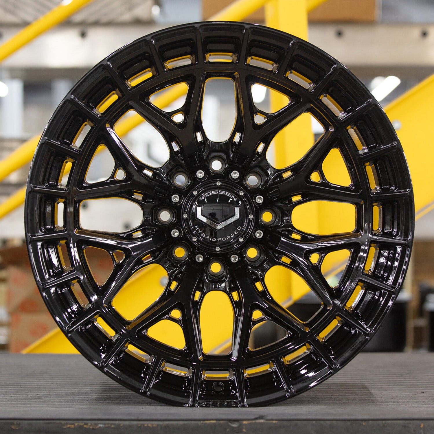 Vossen HFX-1 Forged Alloy Wheels In Gloss Black (8-Lug)