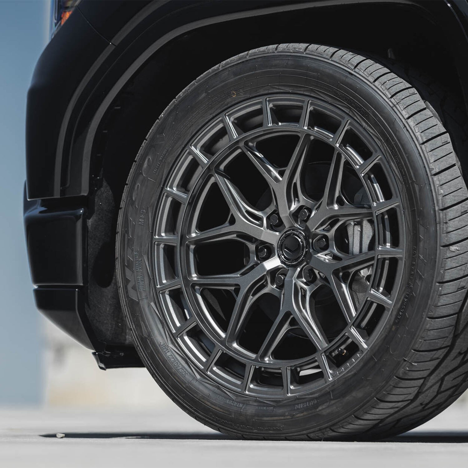 Vossen HFX-1 Forged Alloy Wheels In Matte Gunmetal (6-Lug)