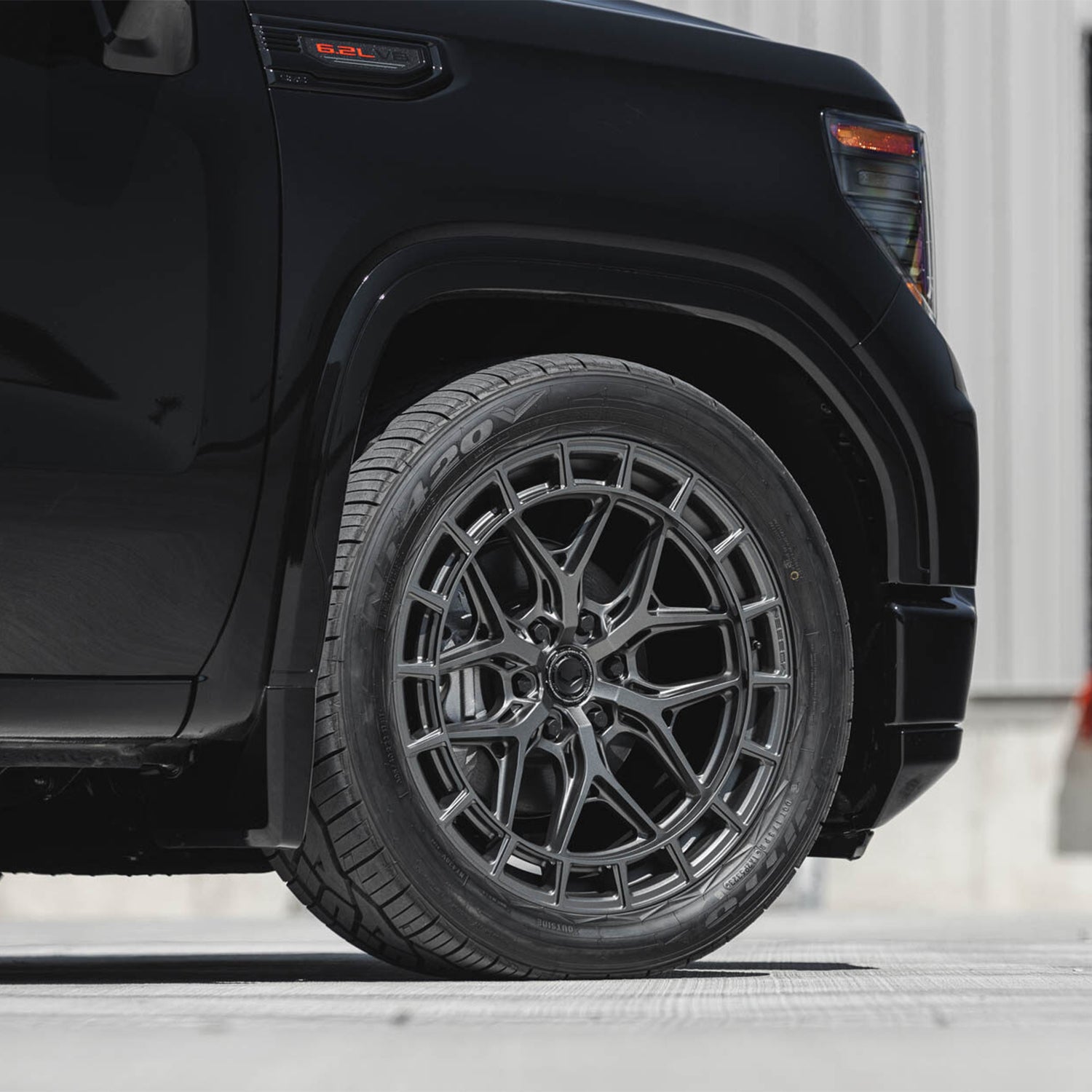 Vossen HFX-1 Forged Alloy Wheels In Matte Gunmetal (6-Lug)
