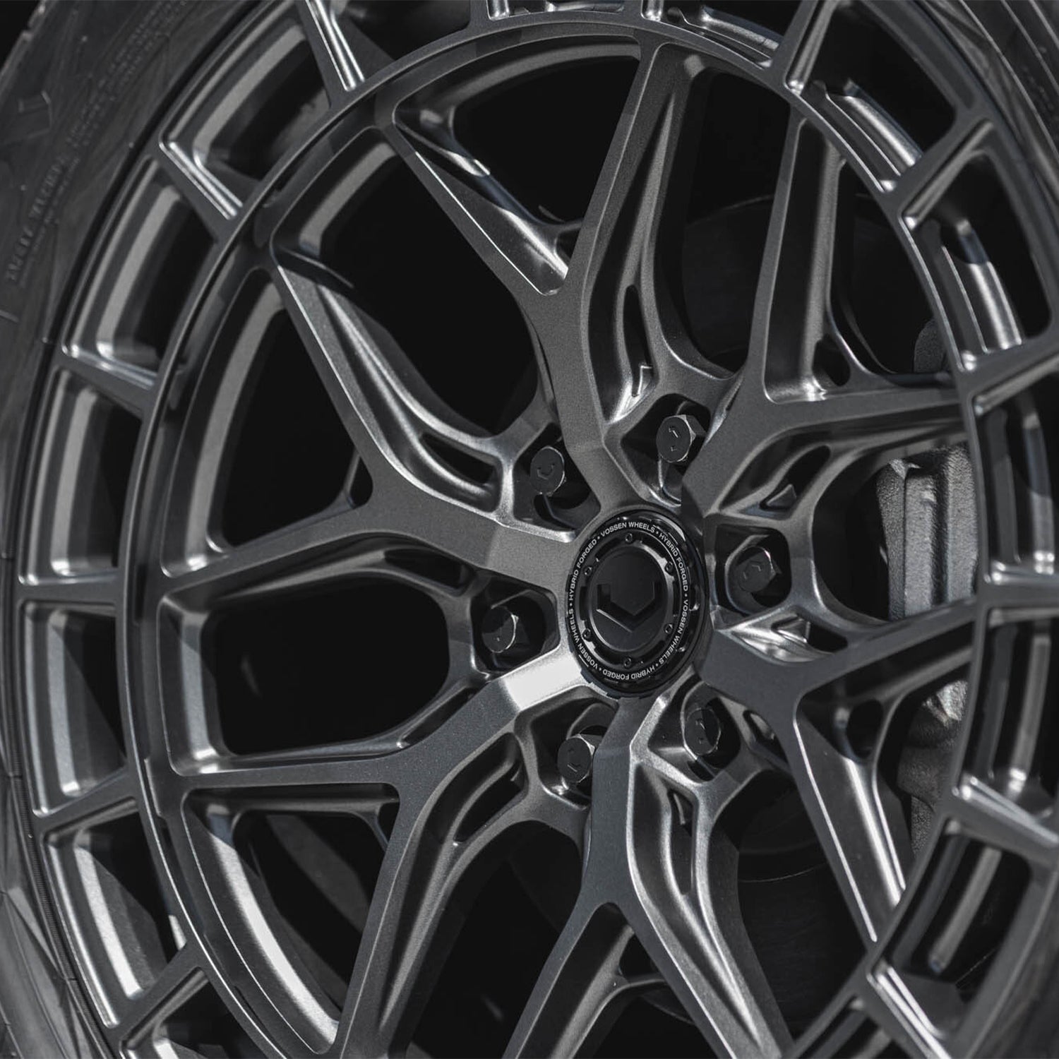 Vossen HFX-1 Forged Alloy Wheels In Matte Gunmetal (6-Lug)