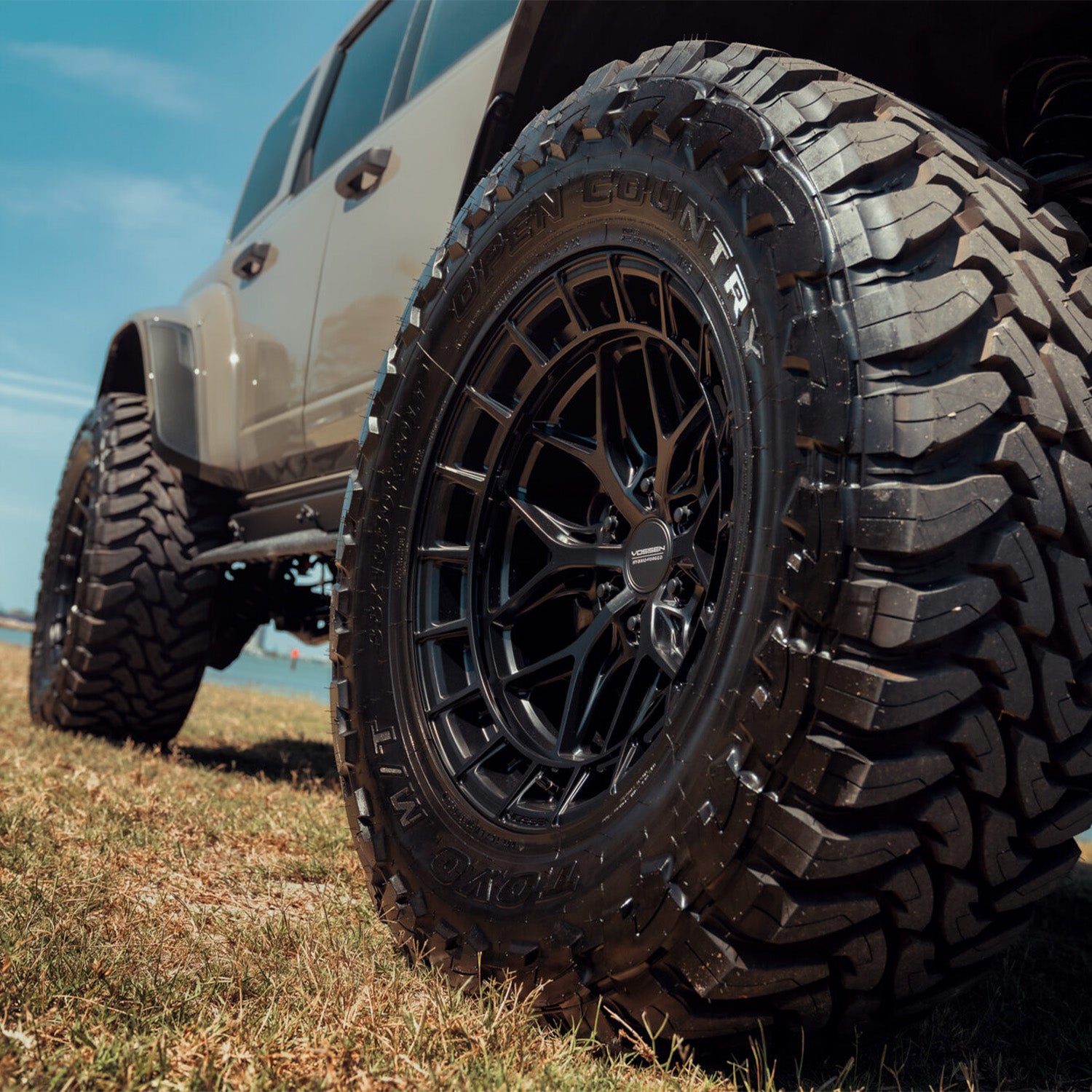 Vossen HFX-1 Forged Alloy Wheels In Satin Black (6-Lug)