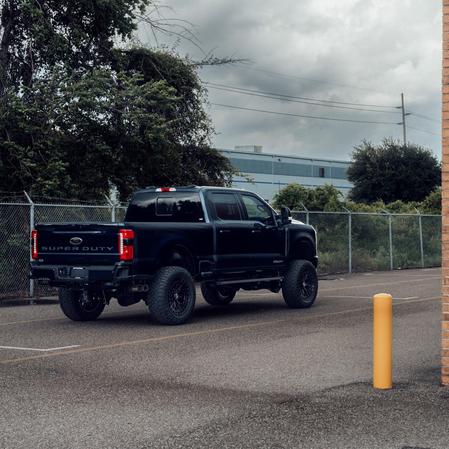 Vossen HFX-1 Forged Alloy Wheels In Satin Black (8-Lug)