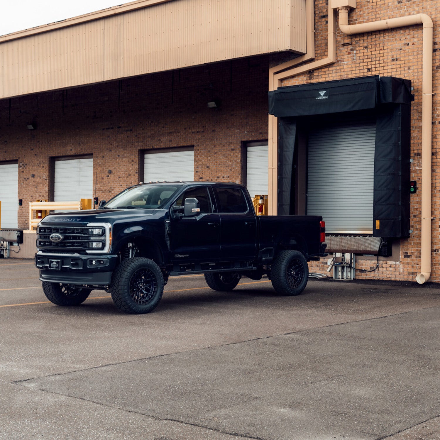 Vossen HFX-1 Forged Alloy Wheels In Satin Black (8-Lug)