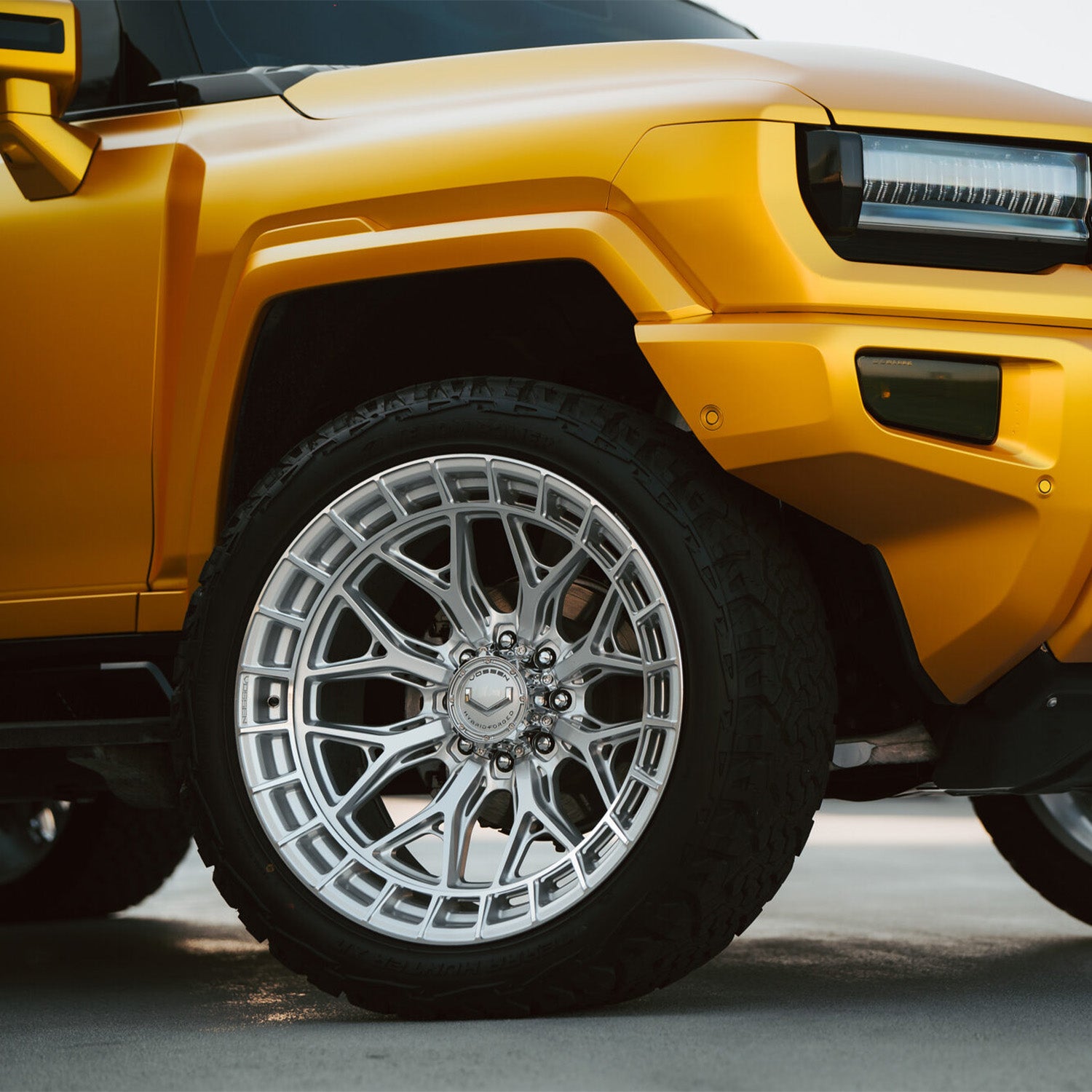 Vossen HFX-1 Forged Alloy Wheels In Silver Polished (8-Lug)