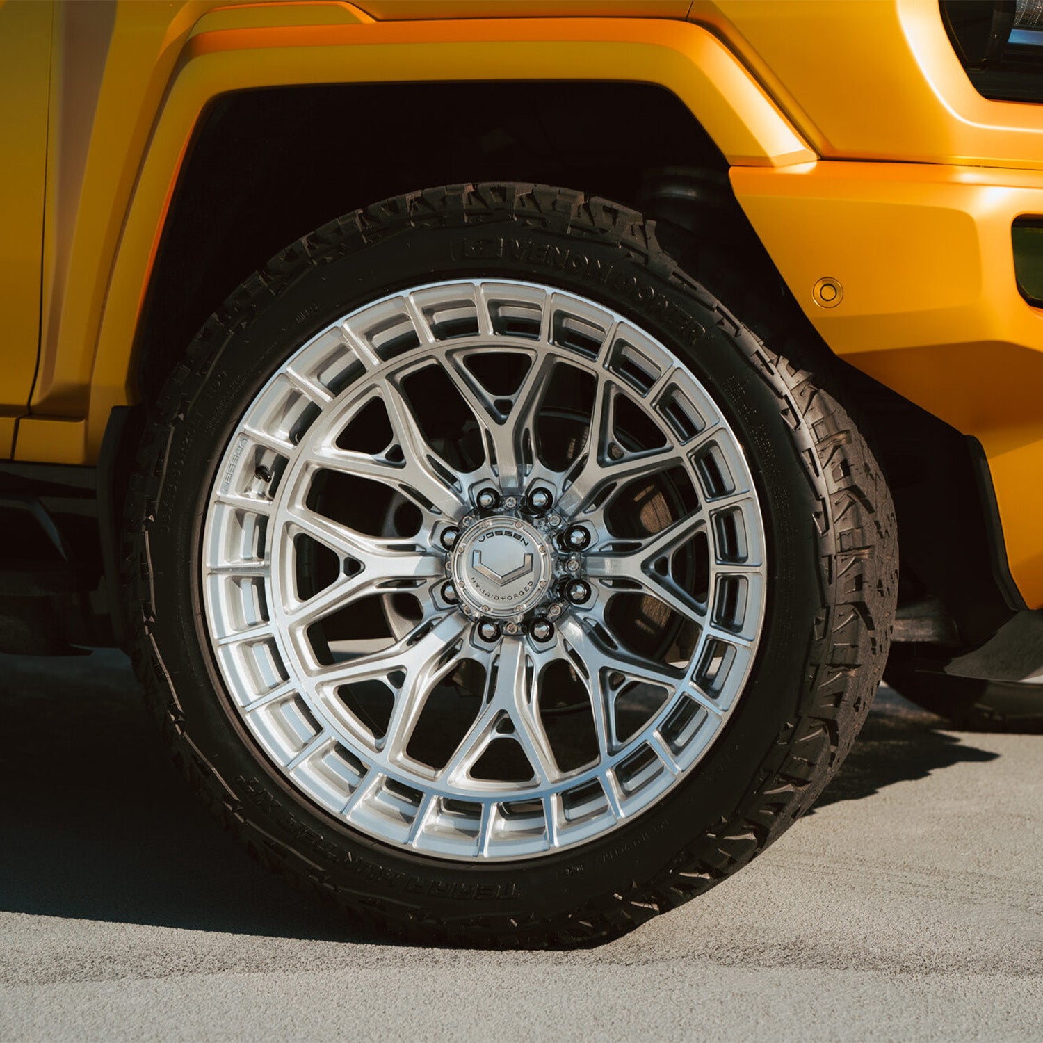 Vossen HFX-1 Forged Alloy Wheels In Silver Polished (8-Lug)