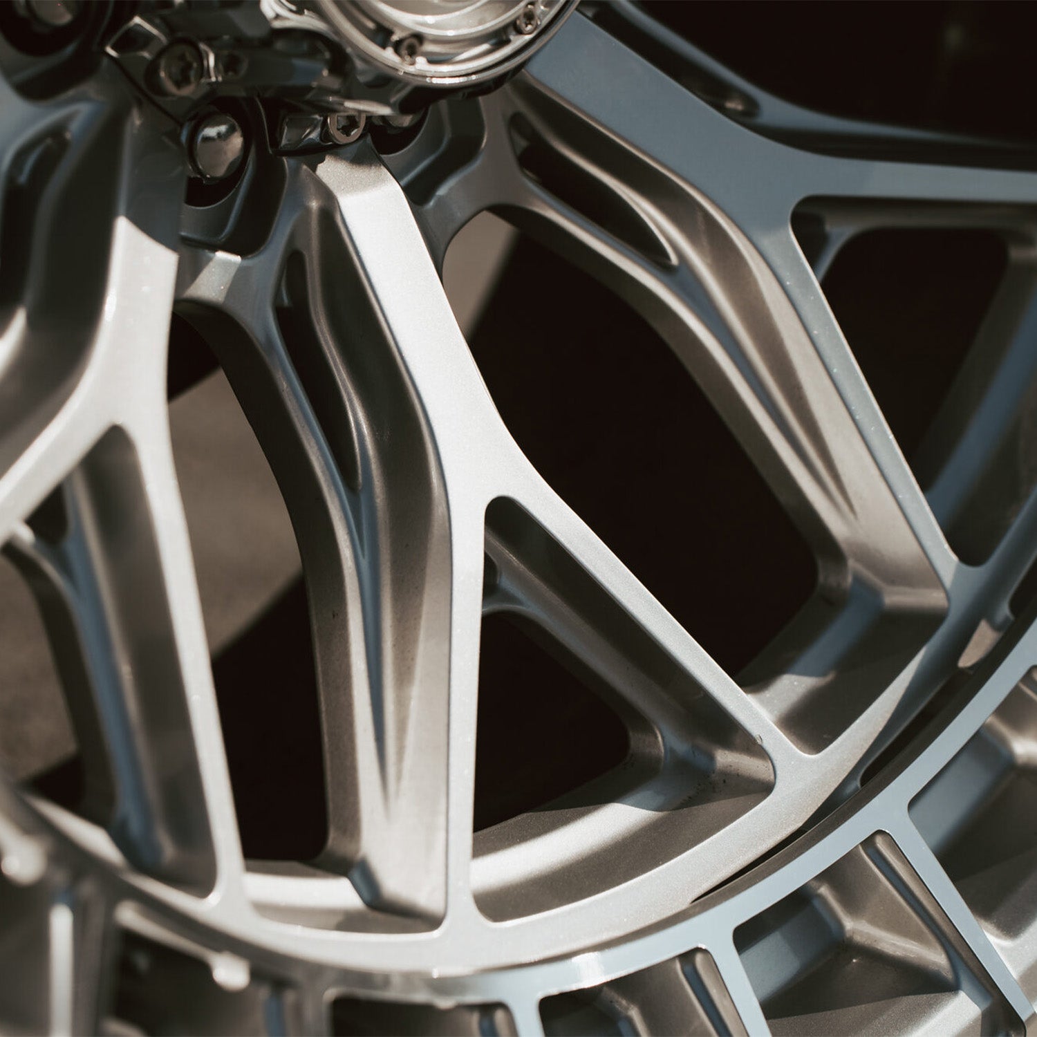 Vossen HFX-1 Forged Alloy Wheels In Silver Polished (8-Lug)