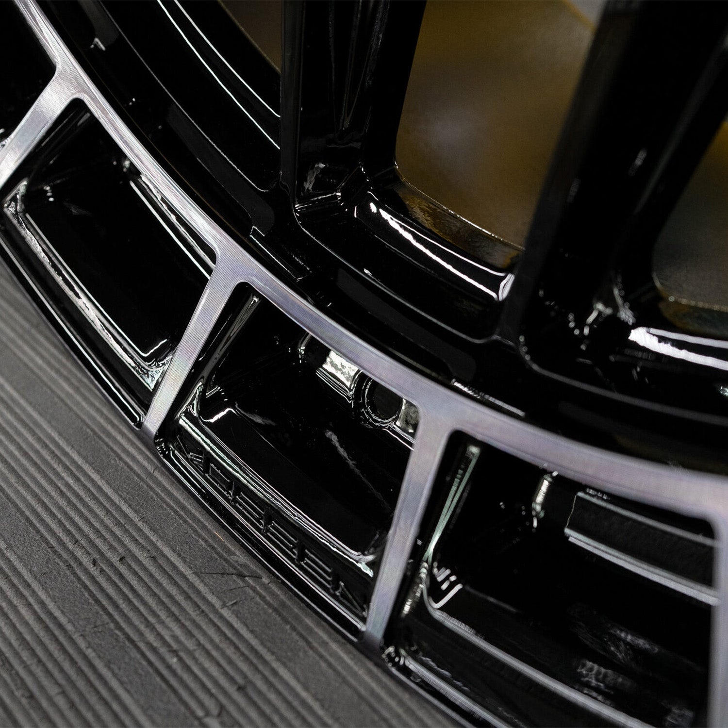 Vossen HFX-1 Forged Alloy Wheels In Tinted Gloss Black (6-Lug)