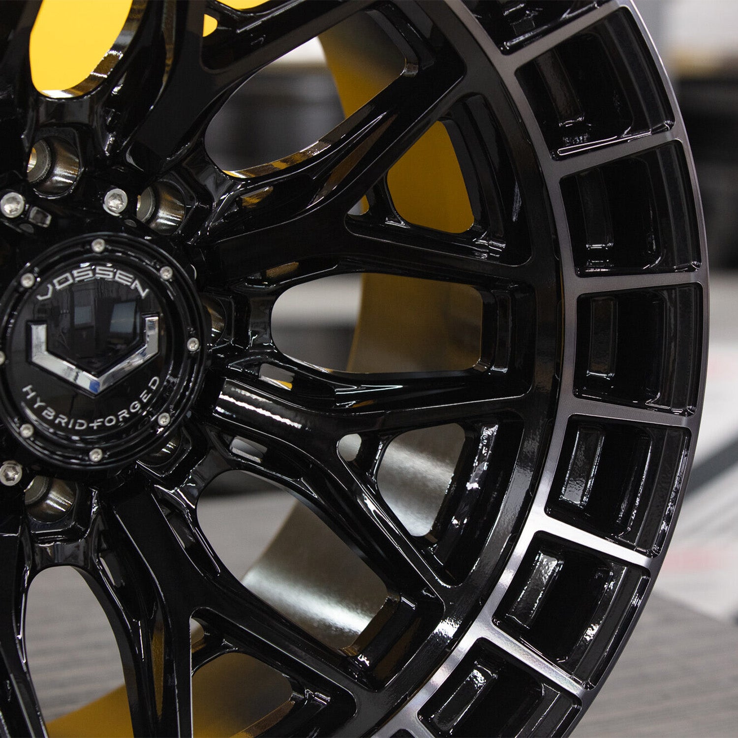Vossen HFX-1 Forged Alloy Wheels In Tinted Gloss Black (8-Lug)