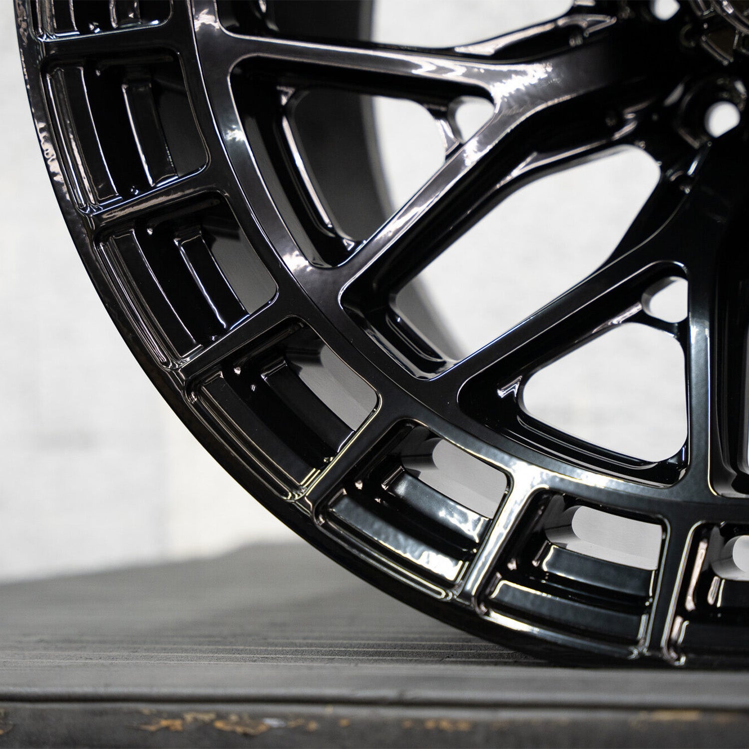 Vossen LCX-02 Forged Alloy Wheels In Gloss Black