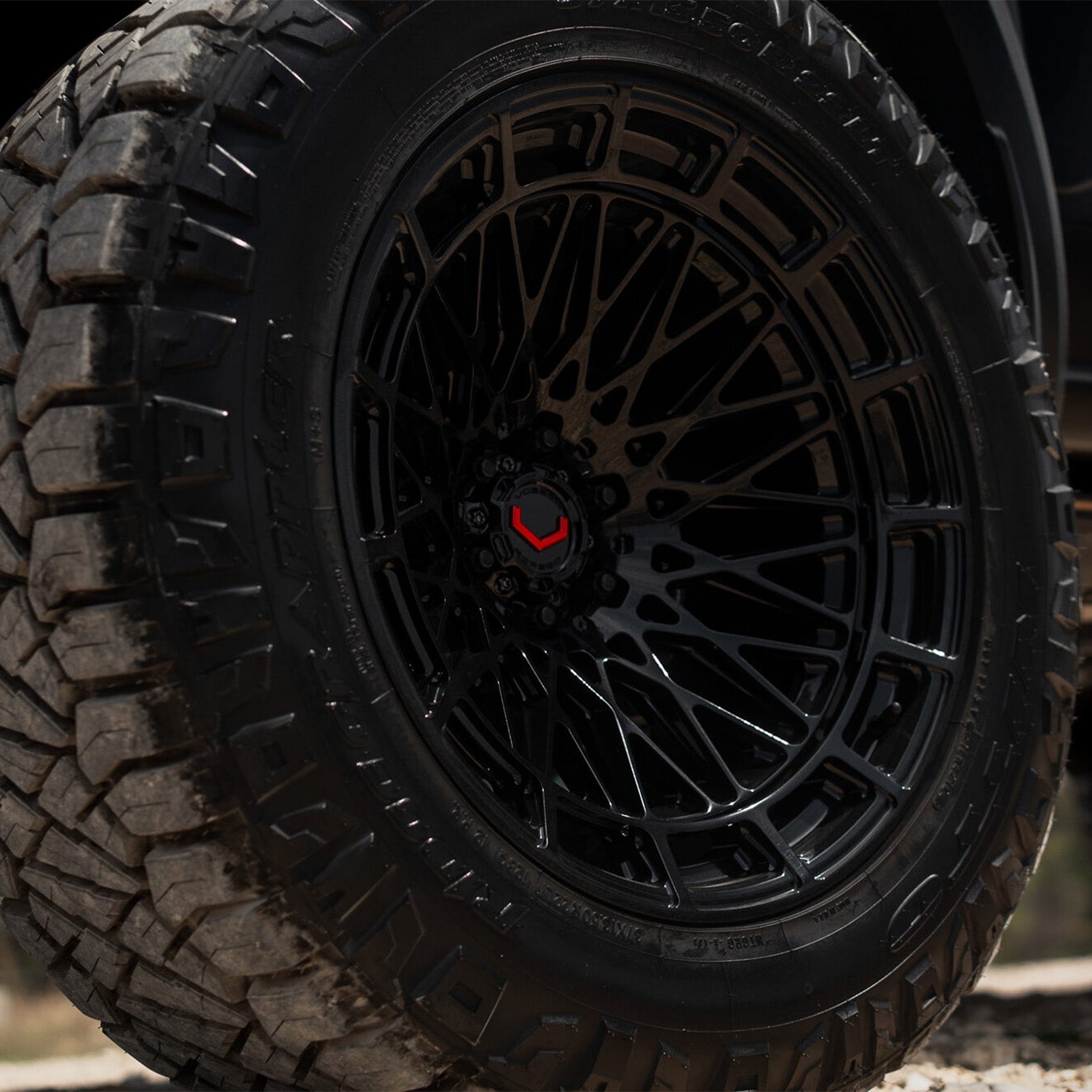 Vossen LCX-03 Forged Alloy Wheels In Gloss Black