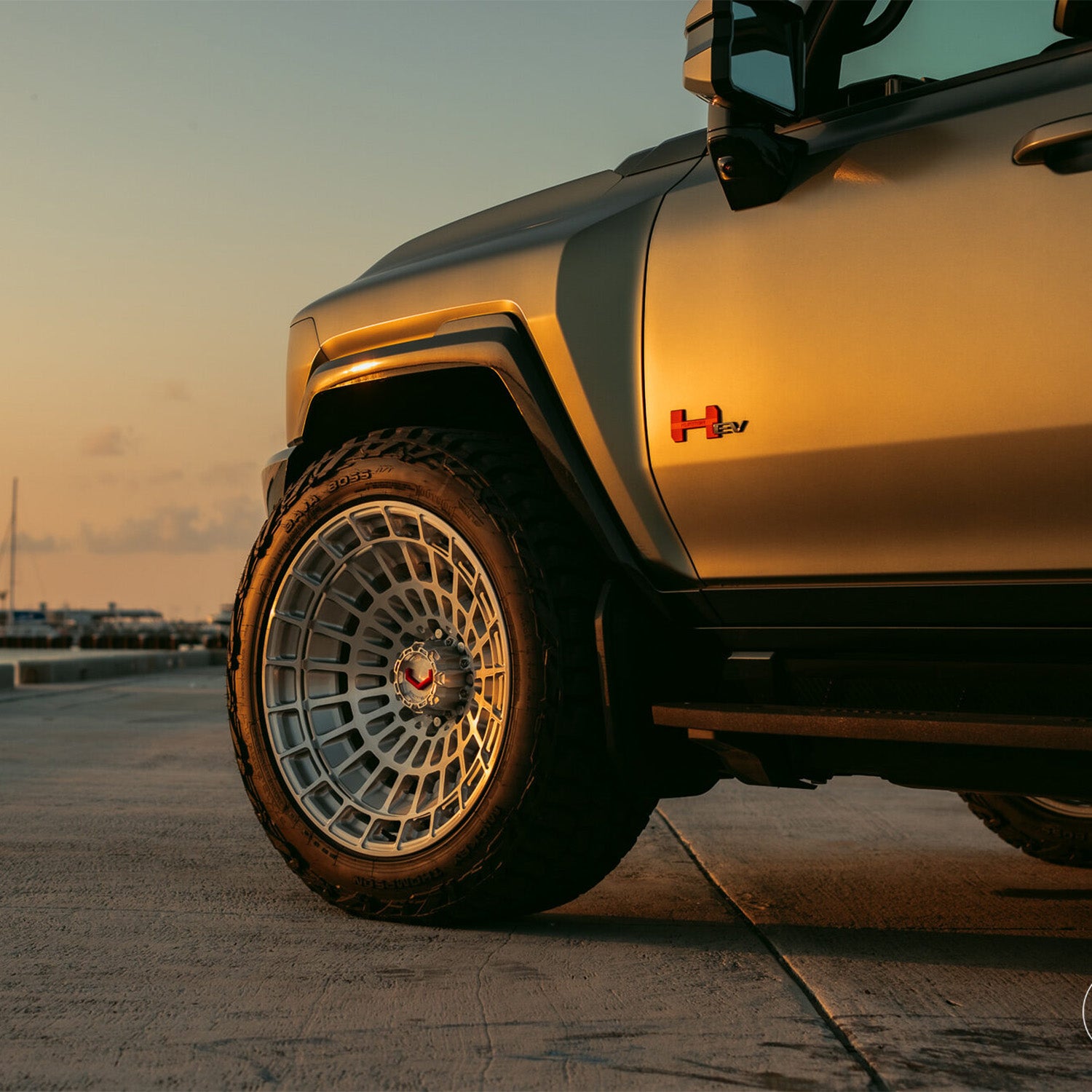 Vossen LCX-04 Forged Alloy Wheels In Brushed Gloss Clear