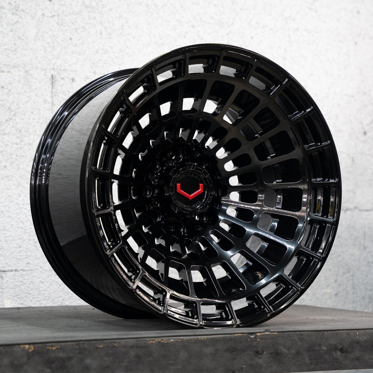 Vossen LCX-04 Forged Alloy Wheels In Gloss Black