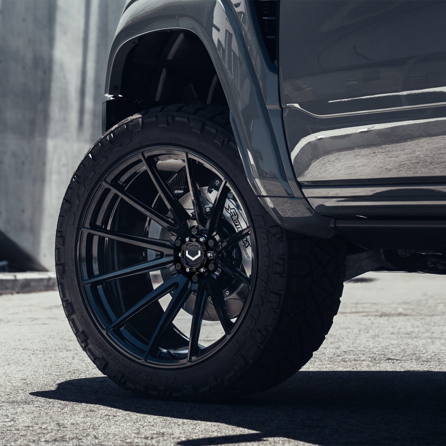 Vossen VFX-01 Forged Alloy Wheels In Gloss Black