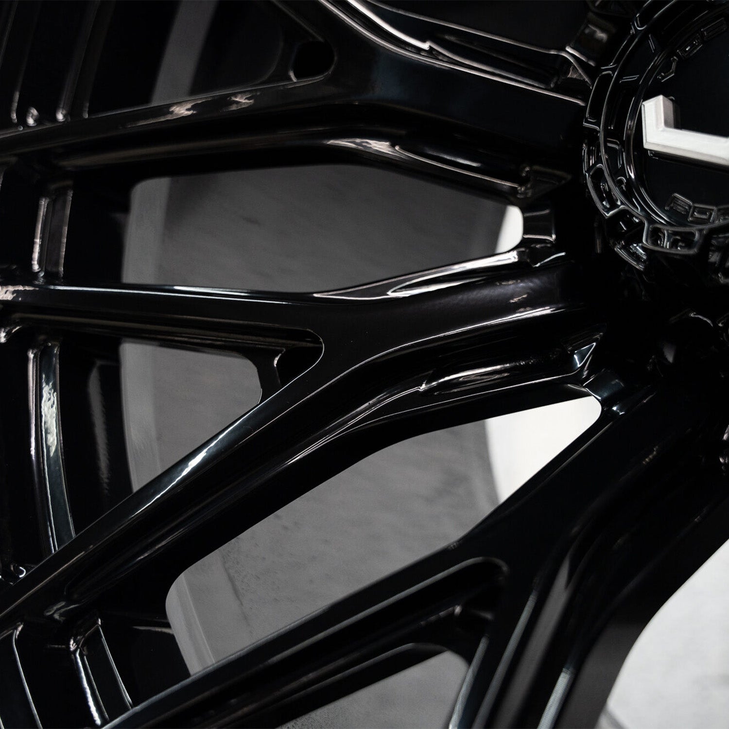 Vossen VFX-03 Forged Alloy Wheels In Gloss Black
