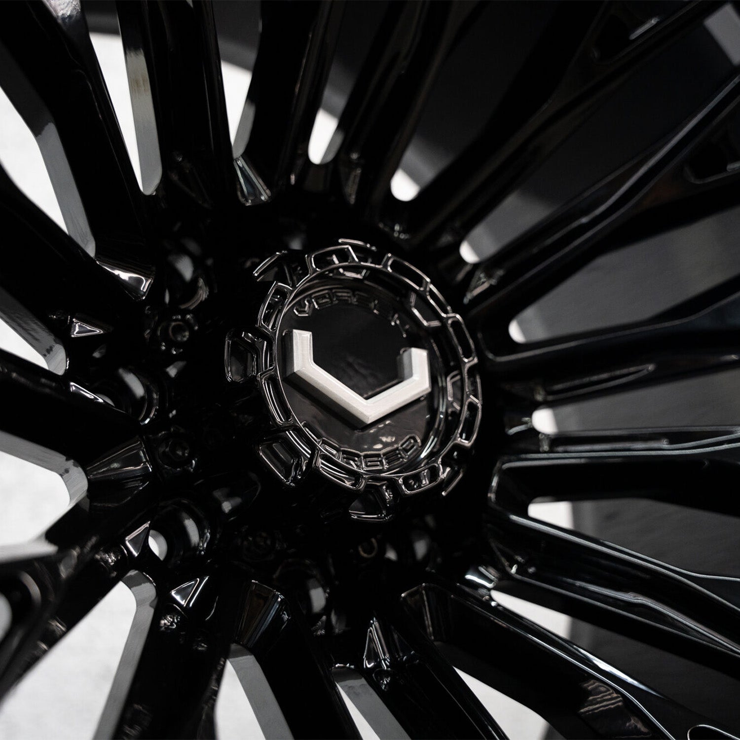 Vossen VFX-04 Forged Alloy Wheels In Gloss Black