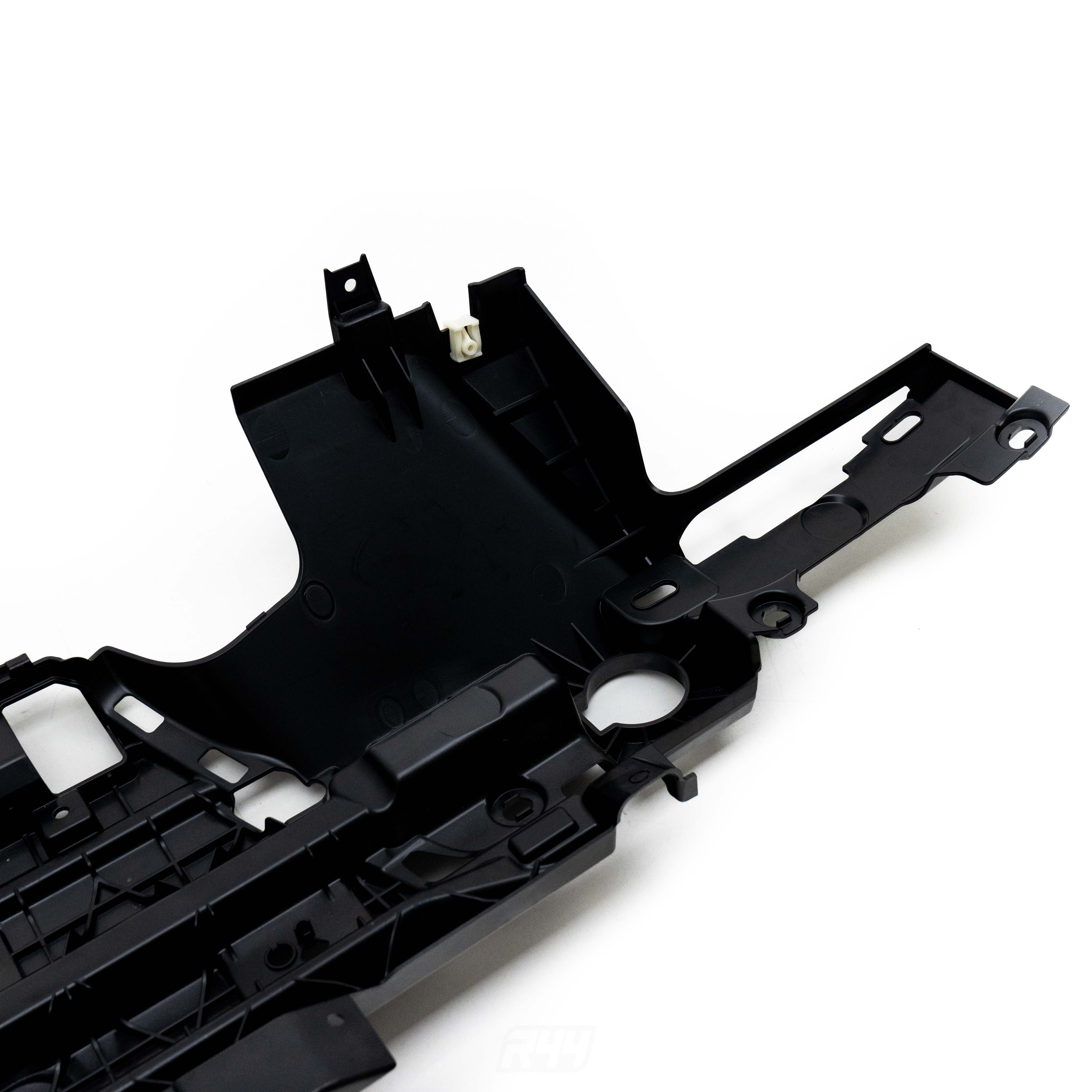 Genuine BMW BMW G90 & G99 M5 OEM Rear Bumper Adaptor 51128084959
