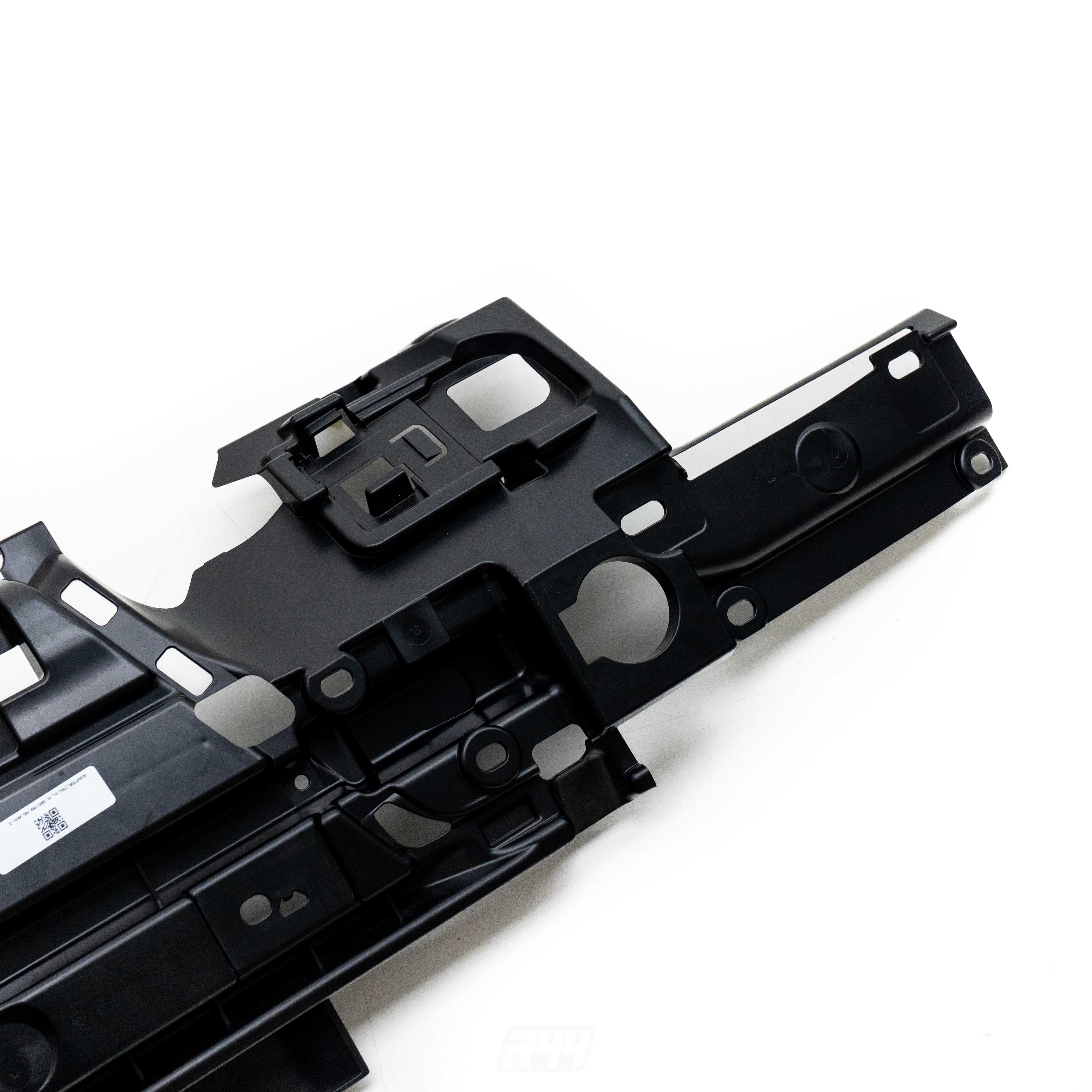 Genuine BMW BMW G90 & G99 M5 OEM Rear Bumper Adaptor 51128084959