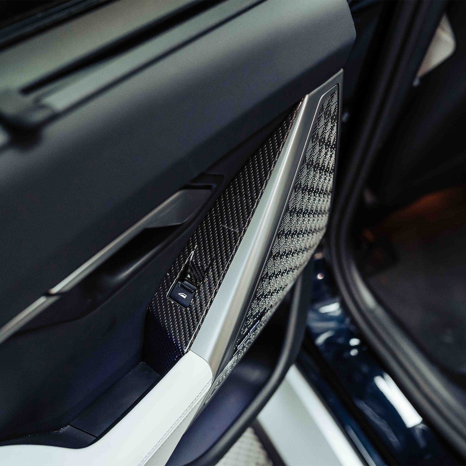 SHFT BMW G90/G99 M5 & G60/G61 5 Series Interior Window Switch Trim Set In Gloss Carbon Fibre