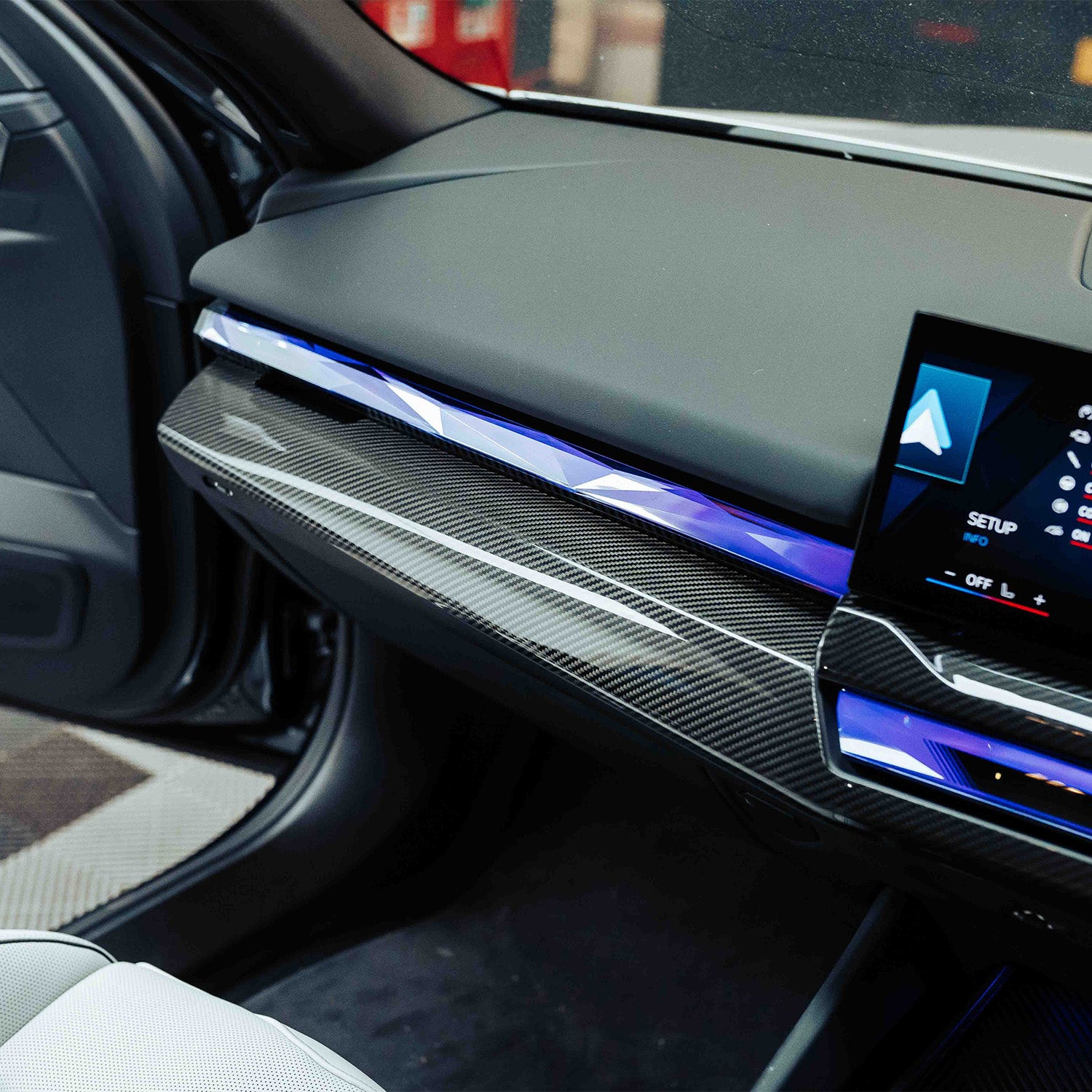 SHFT BMW G90/G99 M5 & G60/G61 5 Series Interior Dashboard Overlay In Gloss Carbon Fibre