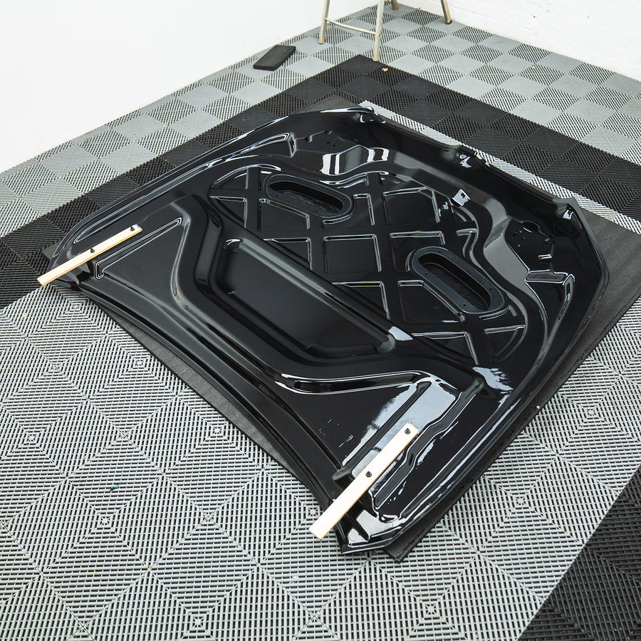 SooQoo BMW G90 & G99 M5 Vented Hood In Gloss Black Painted Pre Preg Carbon Fibre