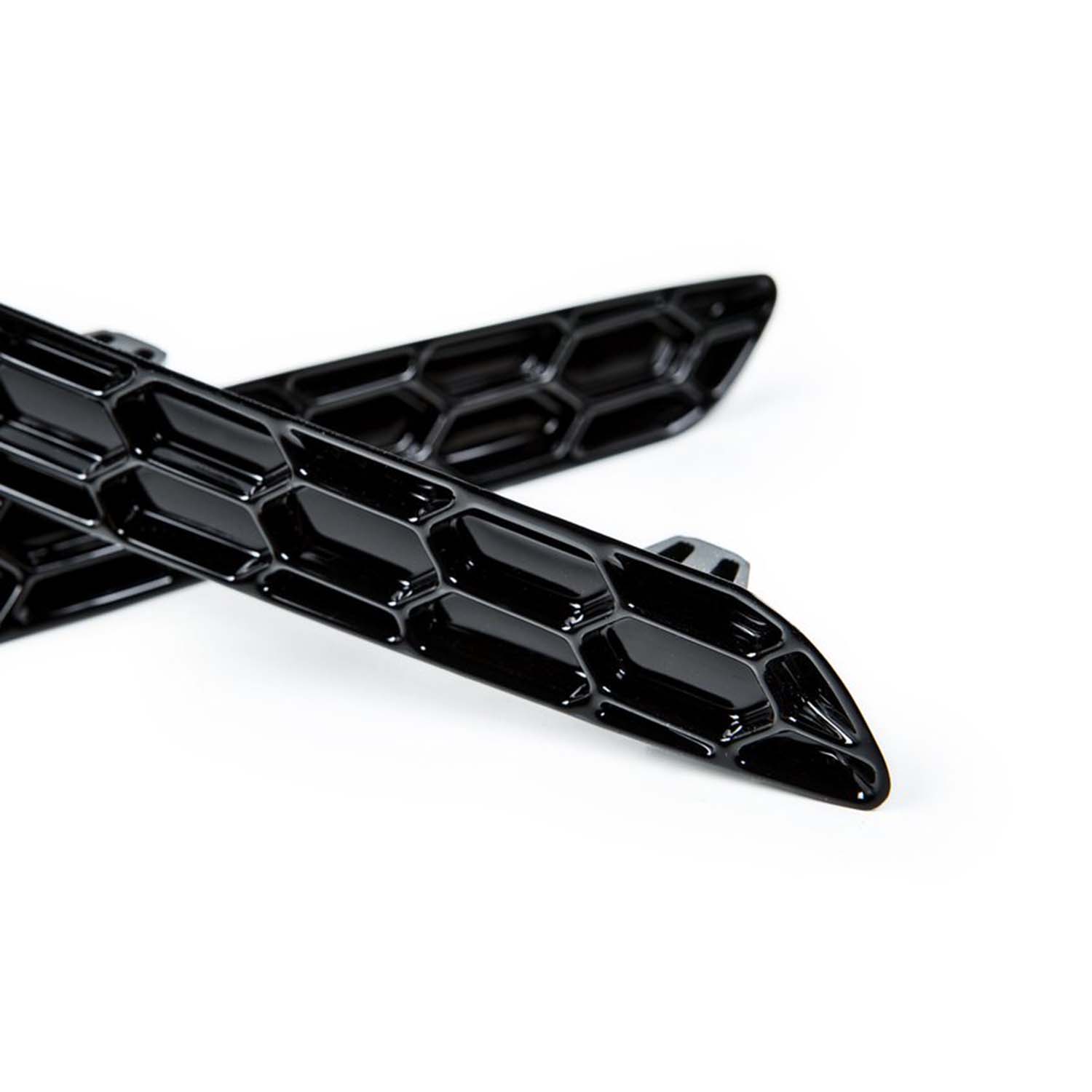 Acexxon BMW M2/M2 Competition Honeycomb Rear Reflector Insert (F87)-R44 Performance