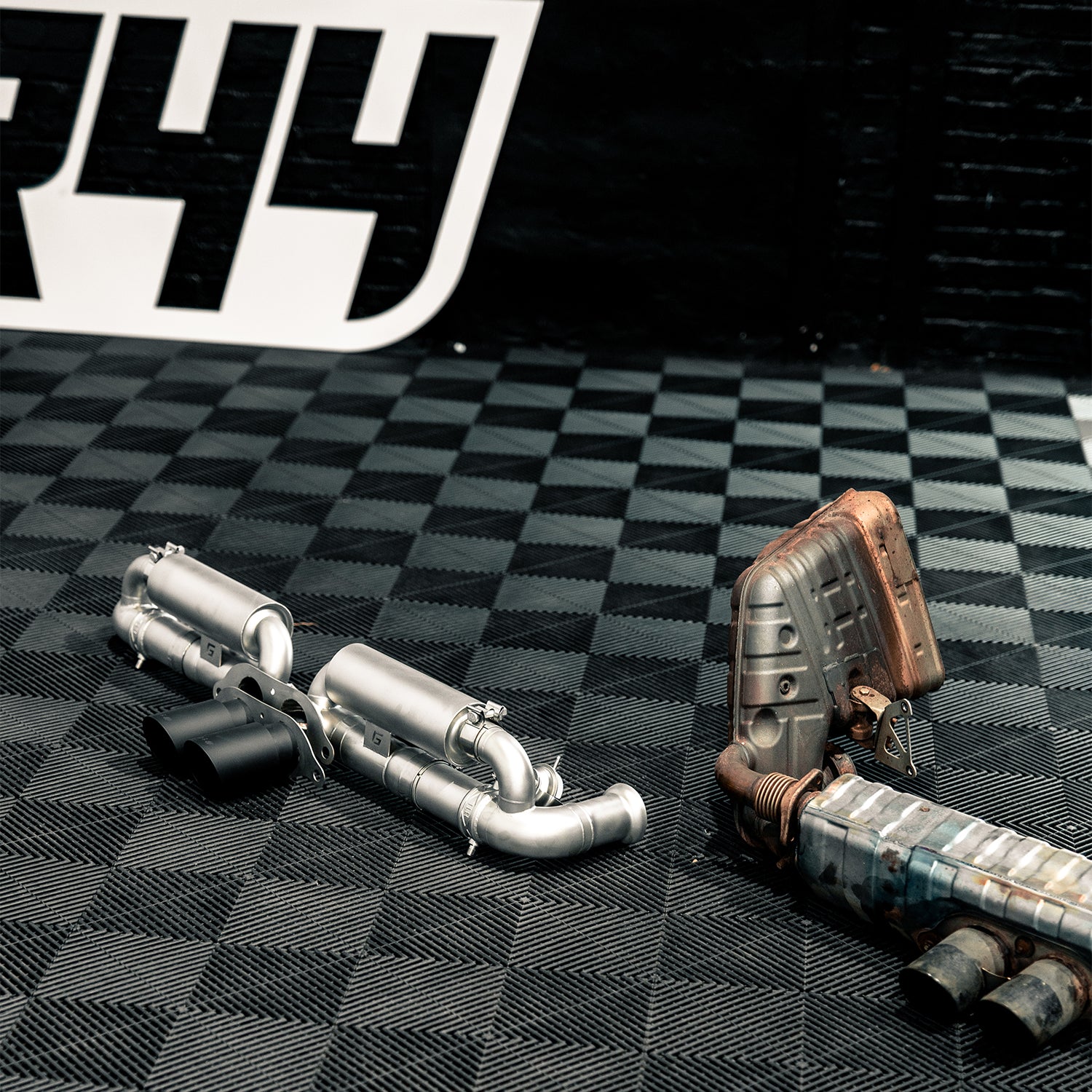 Grail Porsche 911 GT3/GT3 RS Cat Back Exhaust System (991.1) - R44 Performance