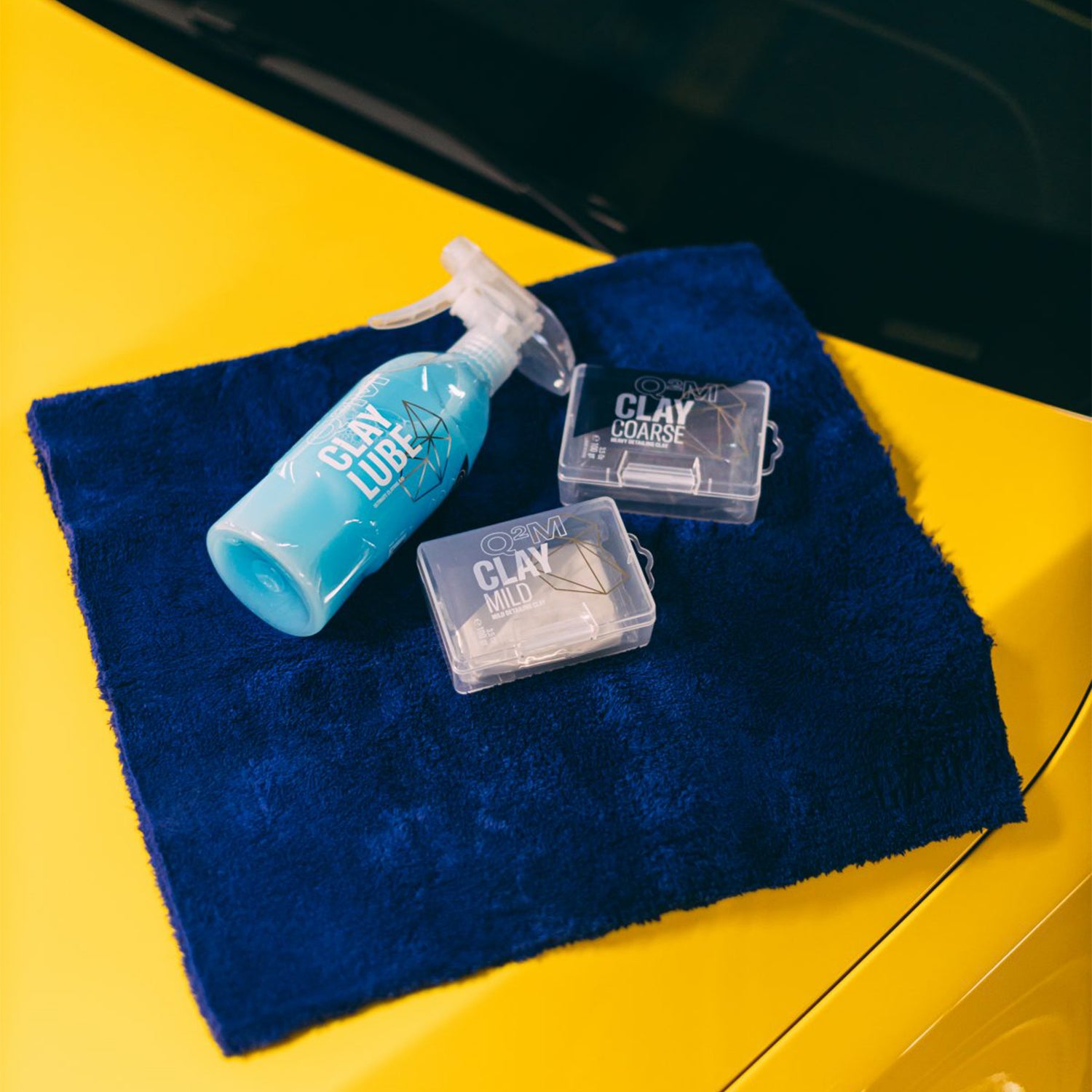 Gyeon Q2M Clay Lube 500ml With Clay Bar - Available At R44 Detailing