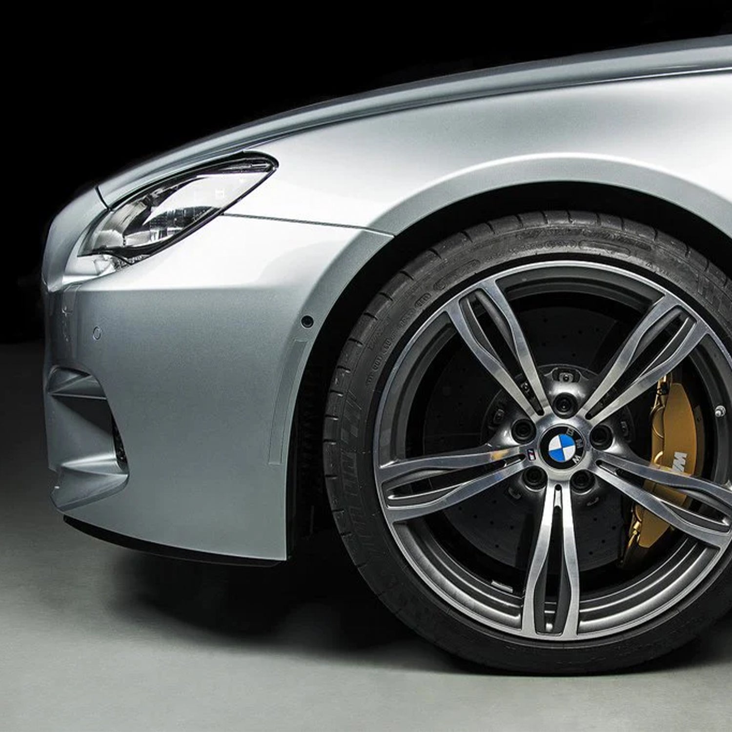 IND BMW M6 Painted Front Reflector Set (F06/F12/F13)-R44 Performance