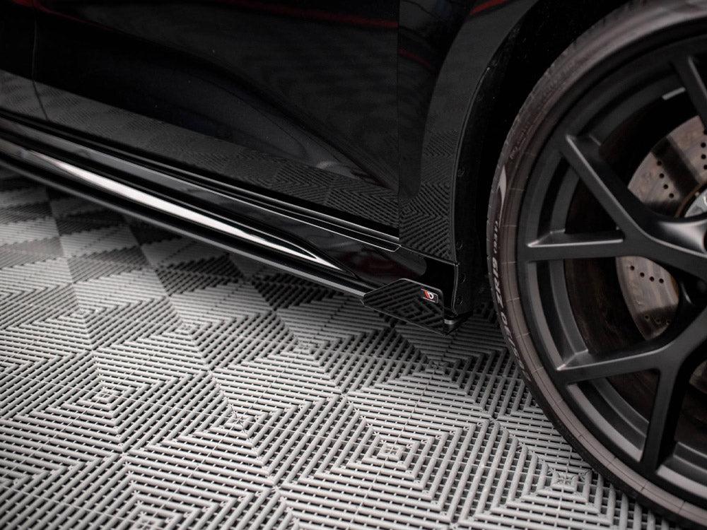 Maxton Side Flaps Audi RS3 Sportback 8Y (2020-) in Gloss Black-R44 Performance