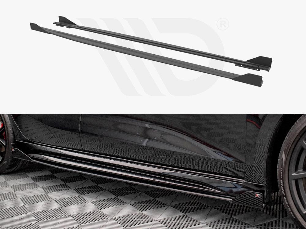 Maxton Street Pro Side Skirts Diffusers (+Flaps) AUDI RS3 Sportback 8Y (2020-) in Black-R44 Performance