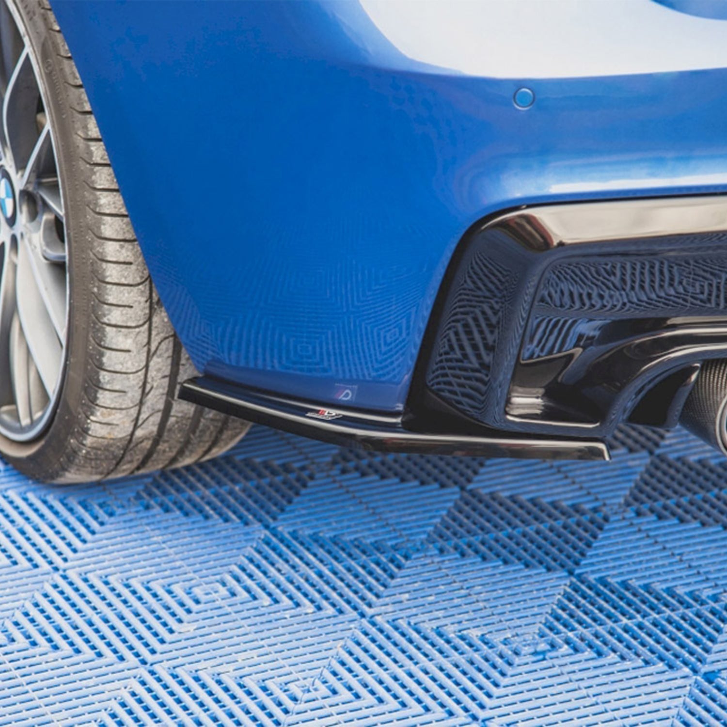 Maxton Design BMW M135i Pre-LCI Rear Side Splitters V2 In Gloss Black (F20)-R44 Performance