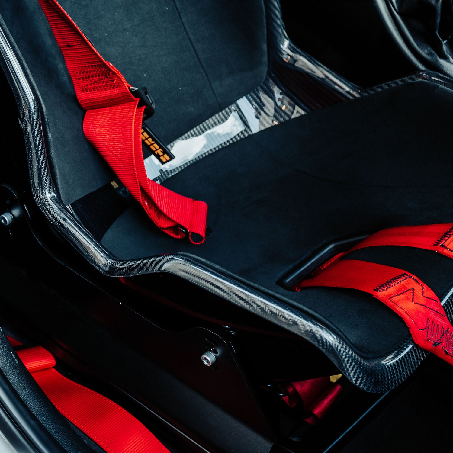 Tillett B10 Racing Seat In Carbon Fibre