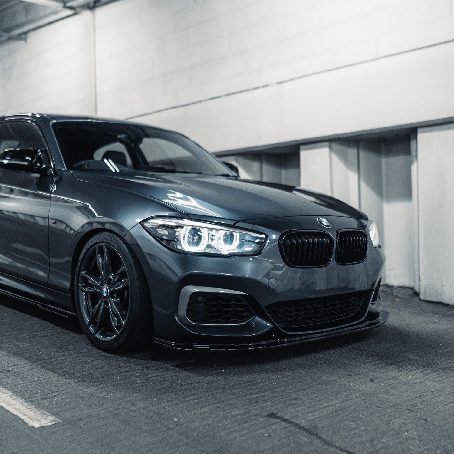 ZAERO Design BMW 1 Series LCI Gloss Black Front Splitter Fitted