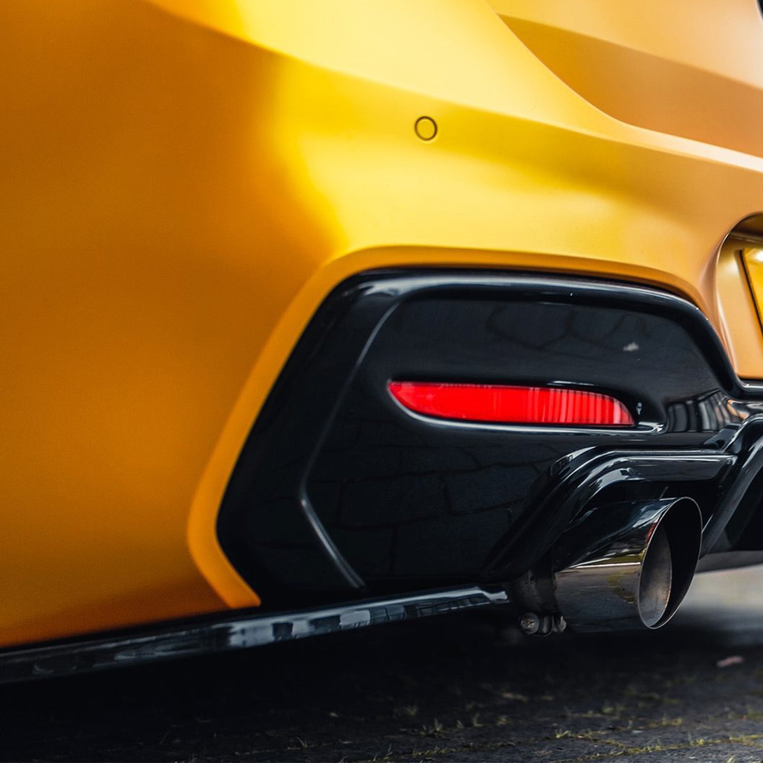 ZAERO Design BMW M135i M140i LCI Gloss Black Rear Splitters