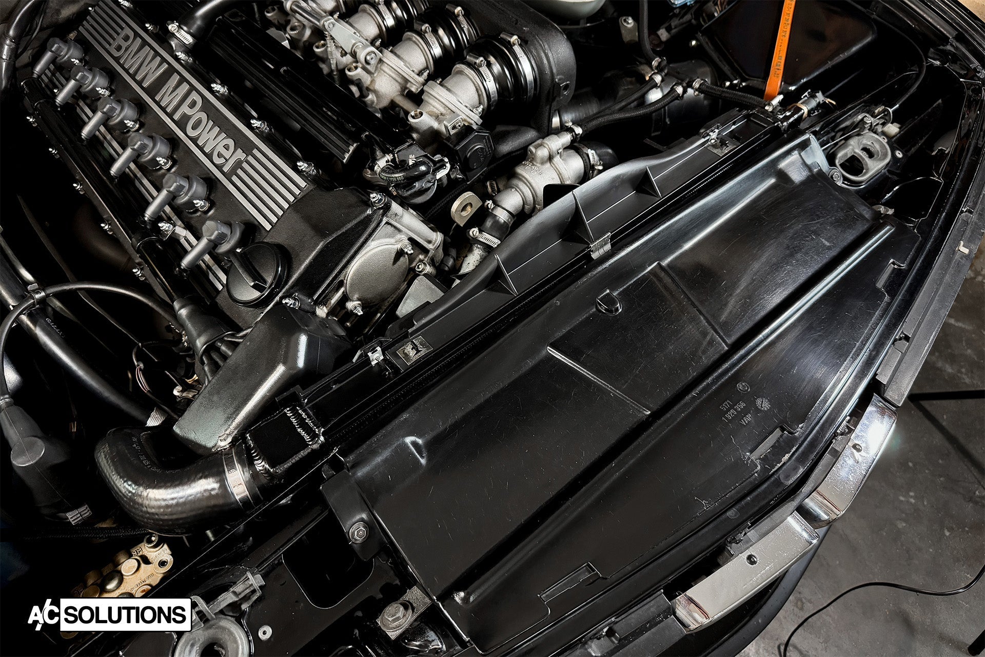 CSF BMW E28 M5 / E24 M6/635CSi High-Performance All-Aluminum Radiator