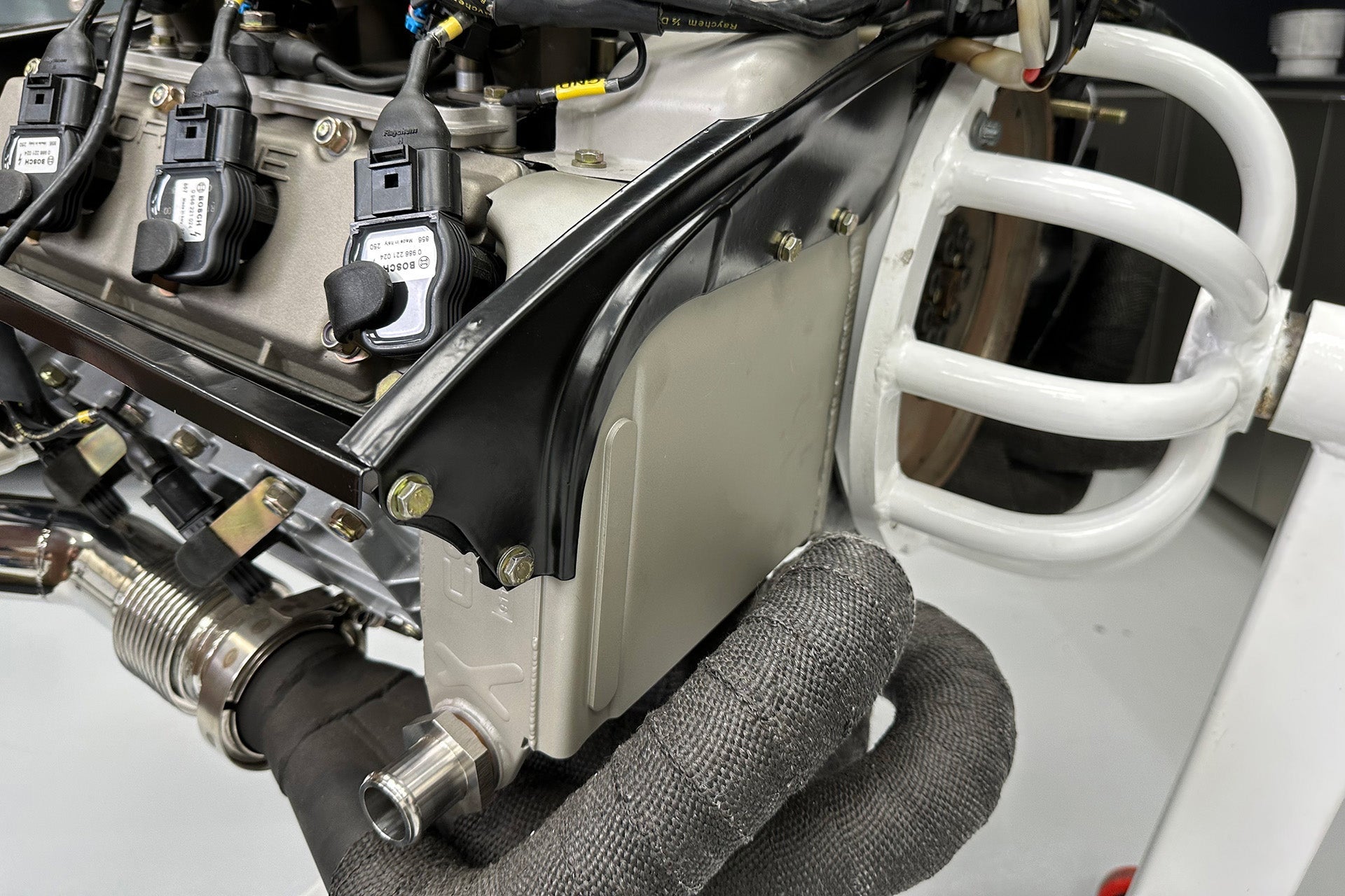 CSF Porsche 911 / 930 Turbo OEM+/High-Performance Engine Oil Cooler