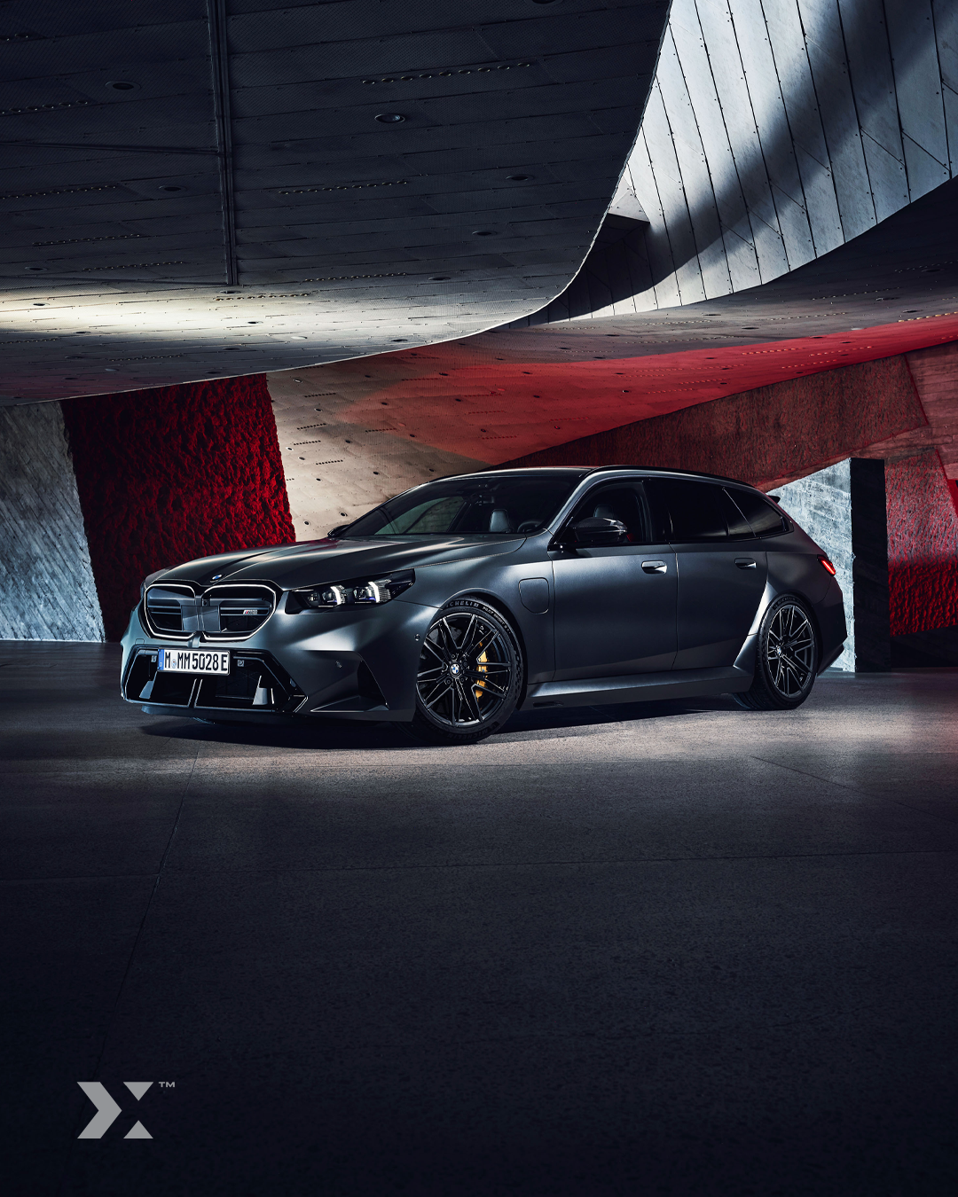 MMX lowering springs for the BMW G99 M5 Touring xDrive