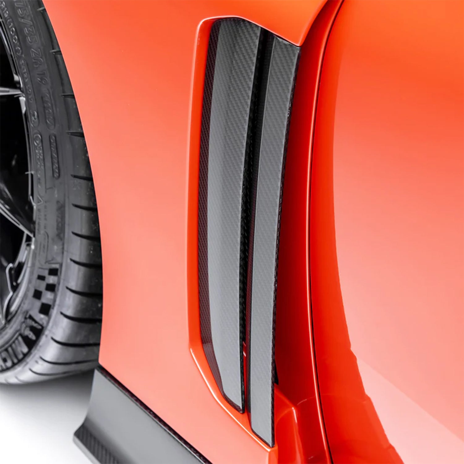 Vorsteiner Carbon Fibre Aero Fenders & Side Skirts For BMW M2 G87