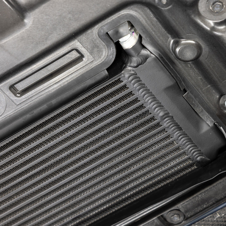 CSF Radiators BMW G90/G99 M5, F90 M5, F92 M8, F10 M & F12 M6 High Performance Engine Oil Cooler 8317
