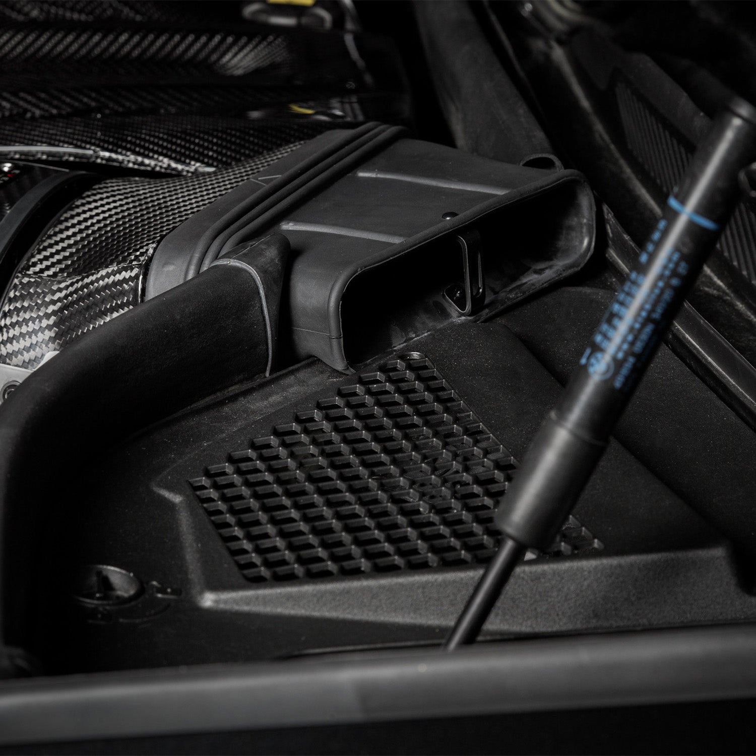 Eventuri BMW F95 X5M, F96 X6M & G09 XM Carbon Fibre Intake System