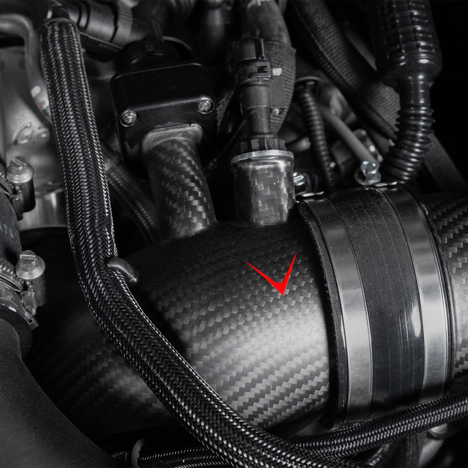 Eventuri BMW G90 & G99 M5 Carbon Fibre Turbo Inlets
