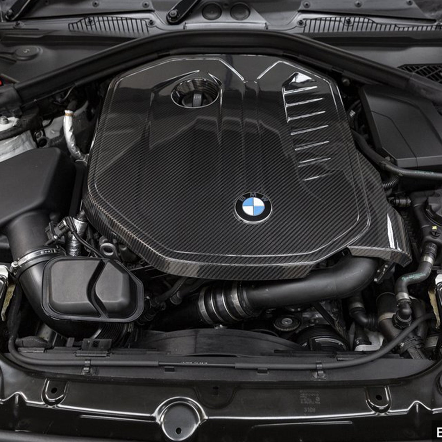 Eventuri BMW M140i/M240i/M340i B58 Engine Cover In Pre Preg Carbon Fibre (F20/F22/F30)-R44 Performance