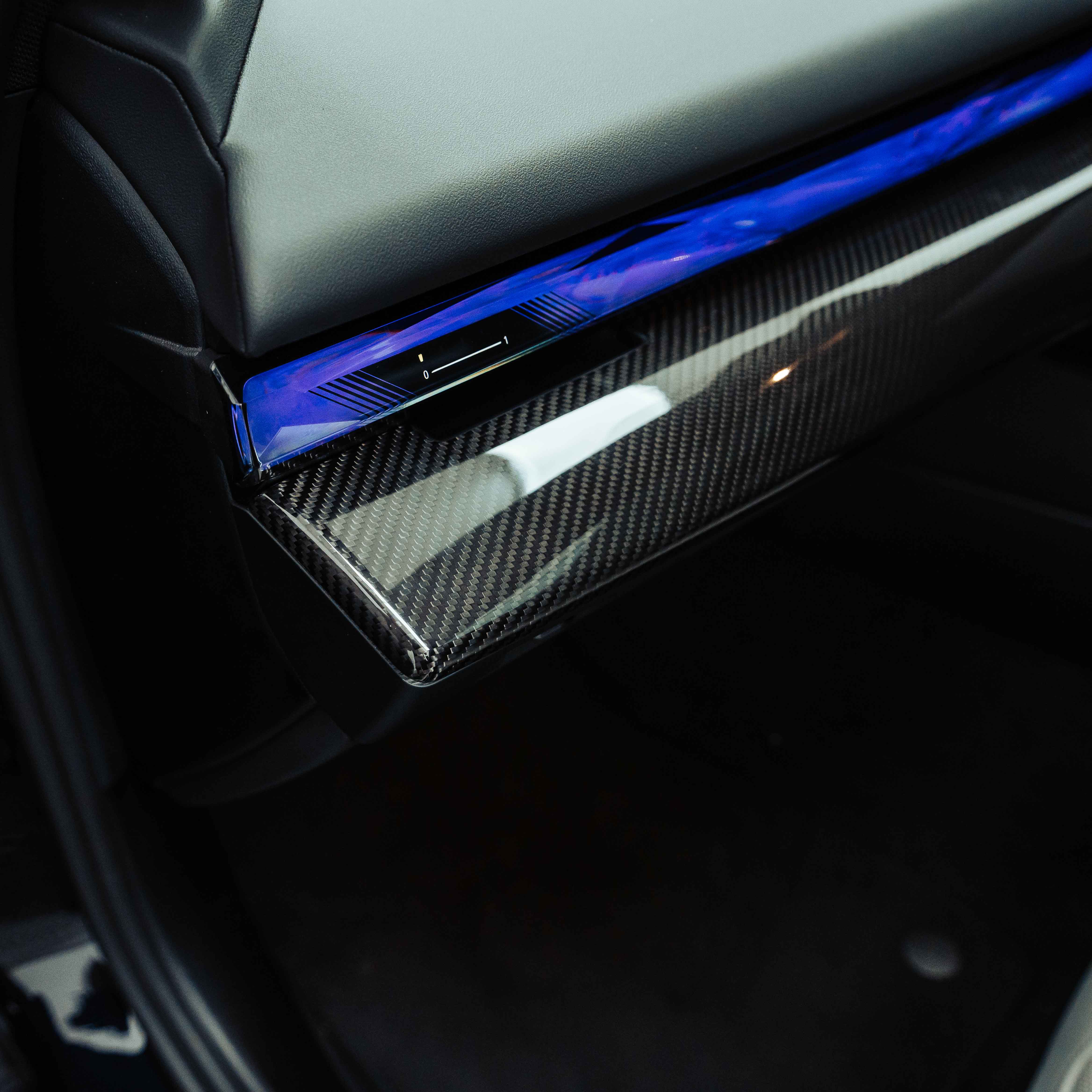 SHFT BMW G90/G99 M5 & G60/G61 5 Series Interior Dashboard Overlay In Gloss Carbon Fibre