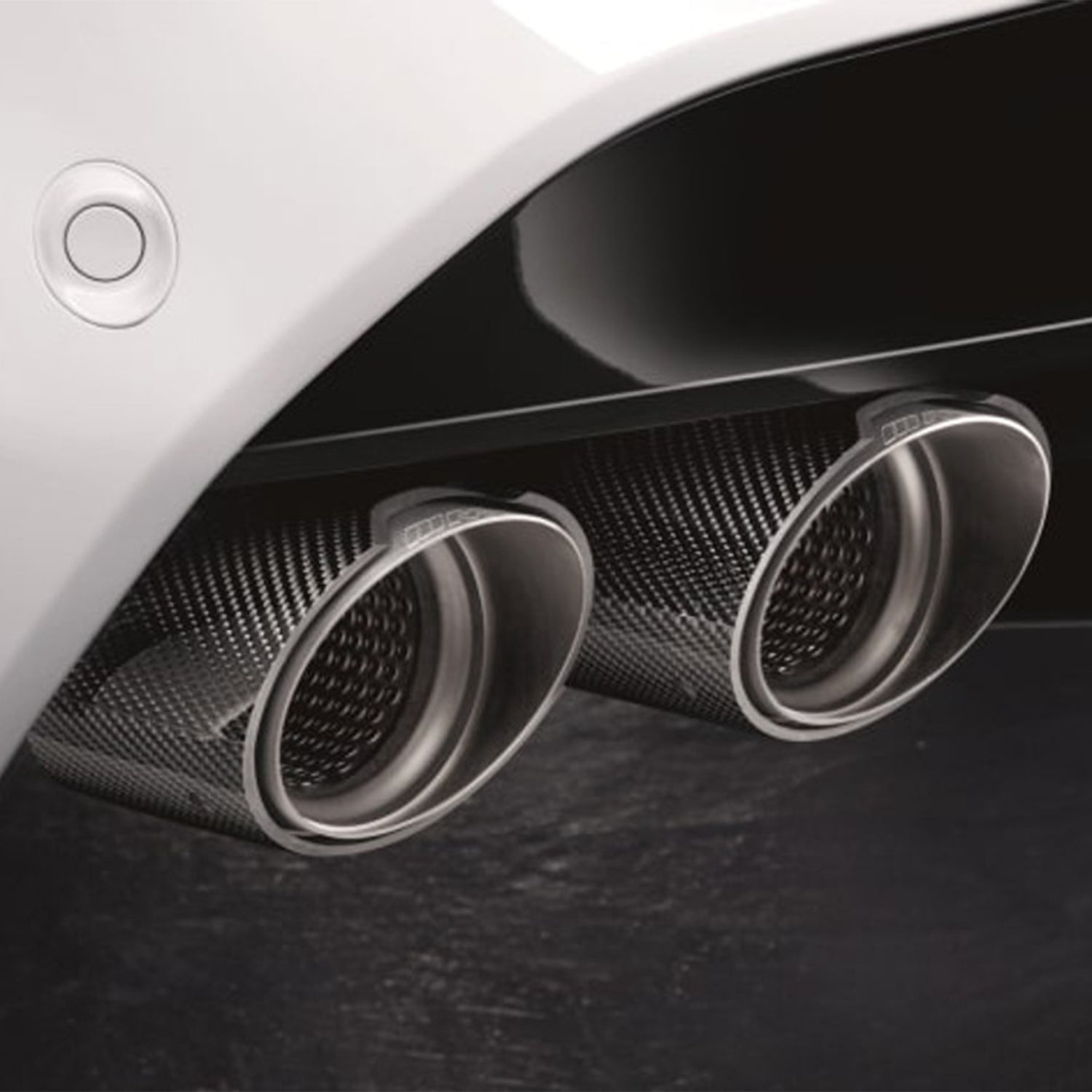 Genuine BMW F95 X5M & F96 X6M M Performance Exhaust Tips In Carbon Fibre & Titanium 18302464501