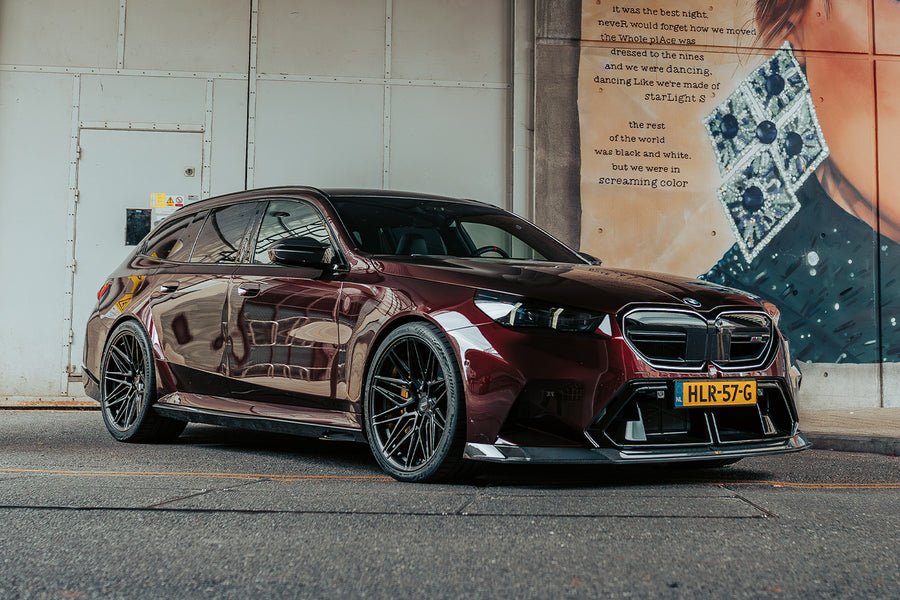 G99 M5 Touring - Madeira Red Metallic