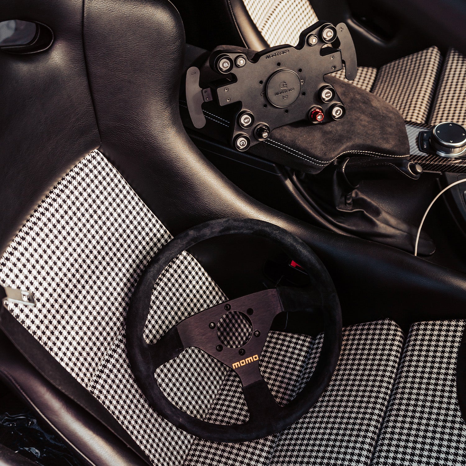 JQ Werks Madtrace® BMW F Series Racing Steering Wheel System