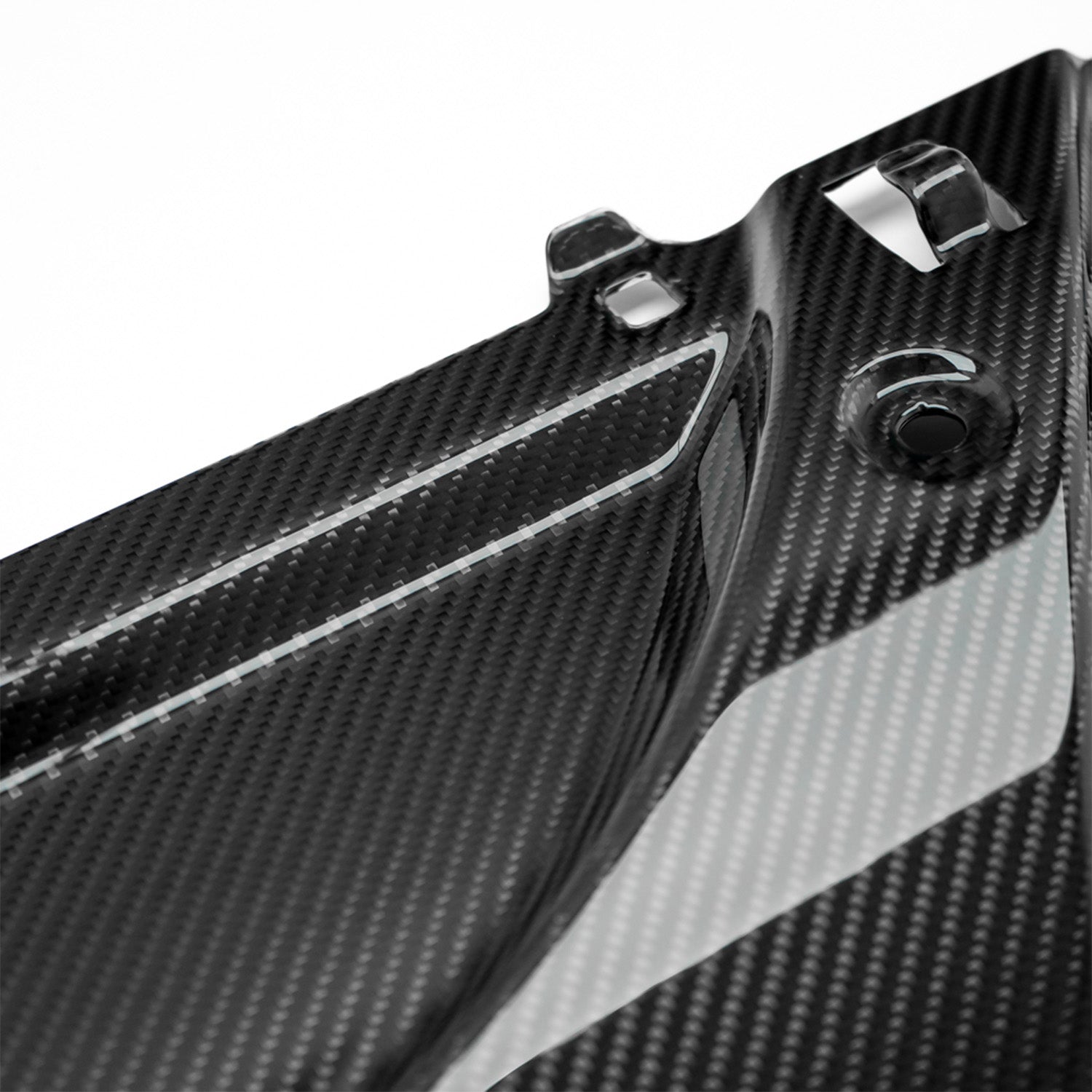 MHC+ BMW G90 & G99 M5 Carbon Fibre Radiator Slam Panel